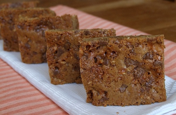 Butterfinger Brownies 4