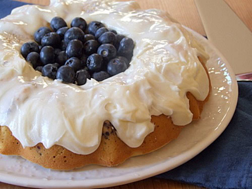 Blueberry Cake with Lemon Buttercream