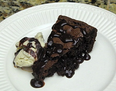 Brownie Pie a la Mode