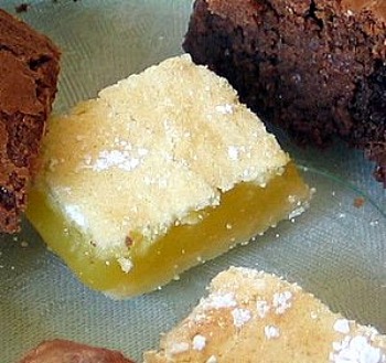 Lemon Bars Pic