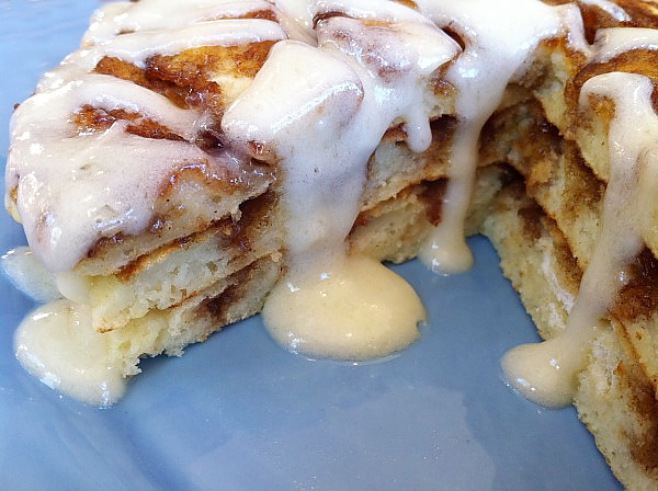 Cinnamon-Roll-Pancakes-9.jpg