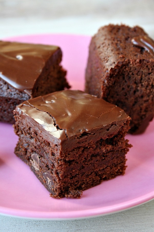 Easy Buttercream Brownies Recipe Brown Sugar Food Blog