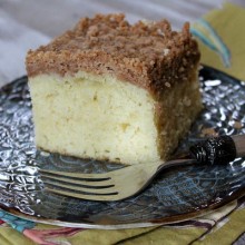 Martha's Classic Crumb Cake 1
