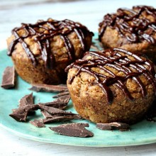 Dark Chocolate- Oatmeal Cookie Cupcakes