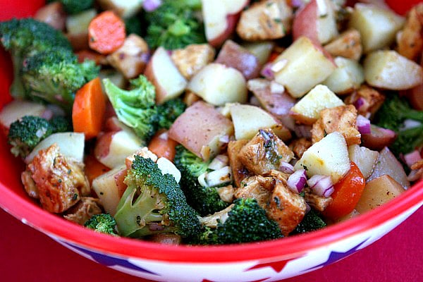 Broccoli and Chicken Salad with Lemon Dressing recipe from RecipeGirl.com #broccoli #chicken #salad #lemon #dressing #recipe #RecipeGirl Broccoli and Chicken Salad with Lemon Dressing in a bowl