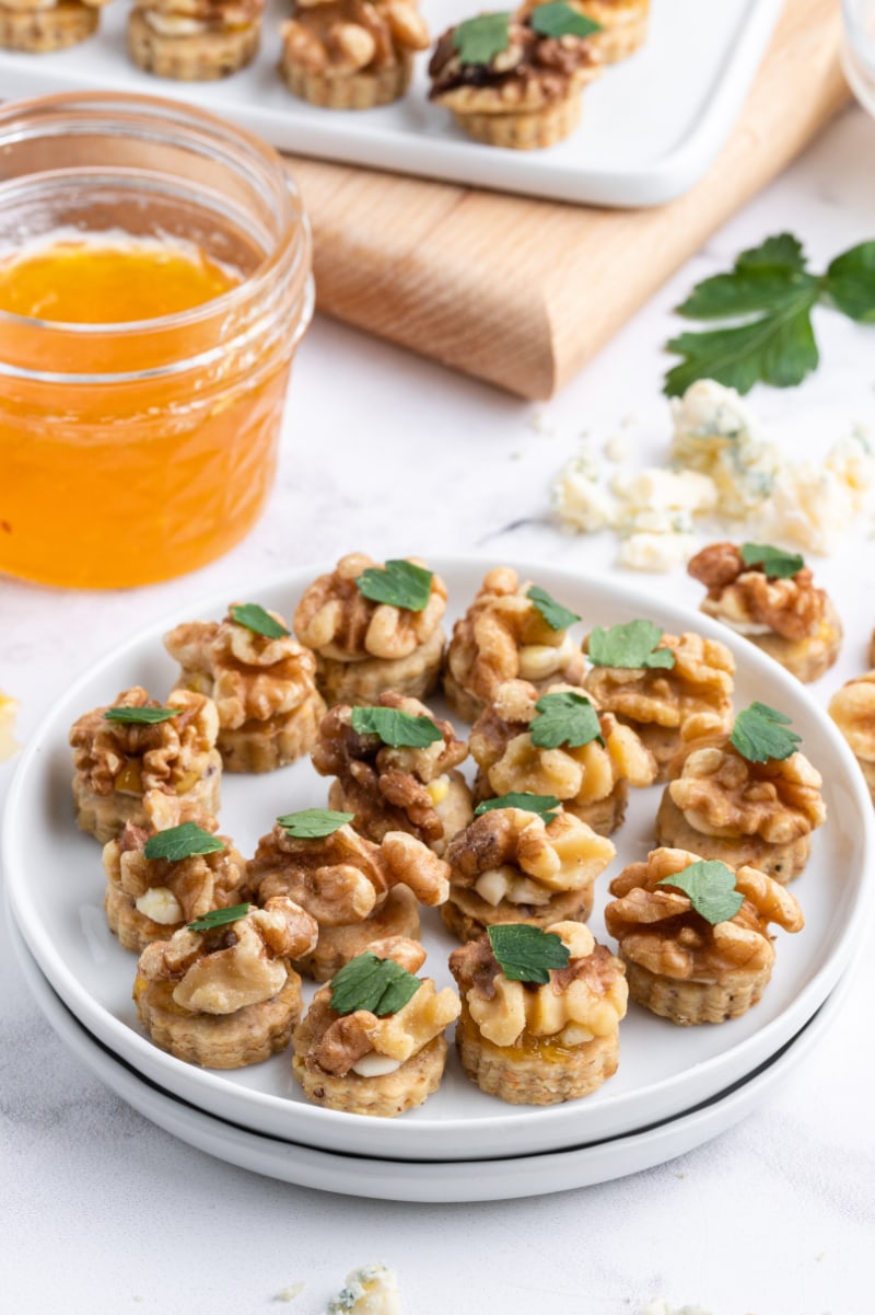 blue cheese and walnut shortbread on a plate