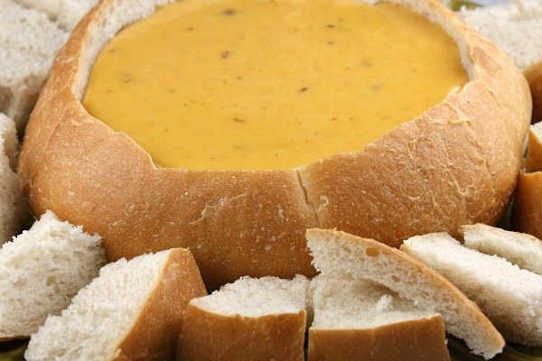 Cheddar Beer Fondue in a bread bowl