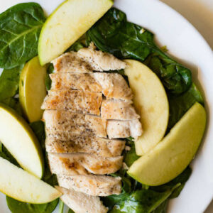 pinterest image for apple spinach chicken