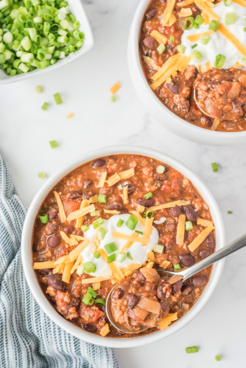 bowl of mexican black bean and sausage chilli