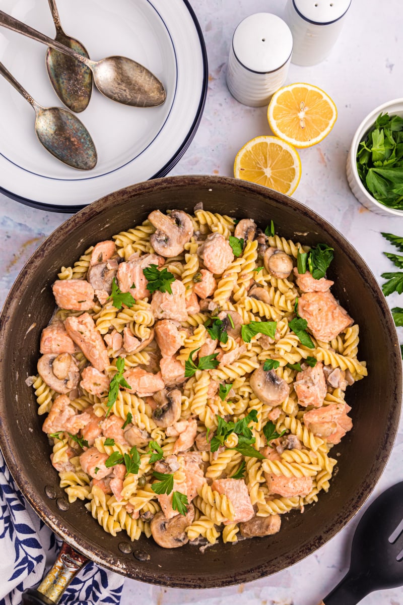 skillet full of salmon fusilli