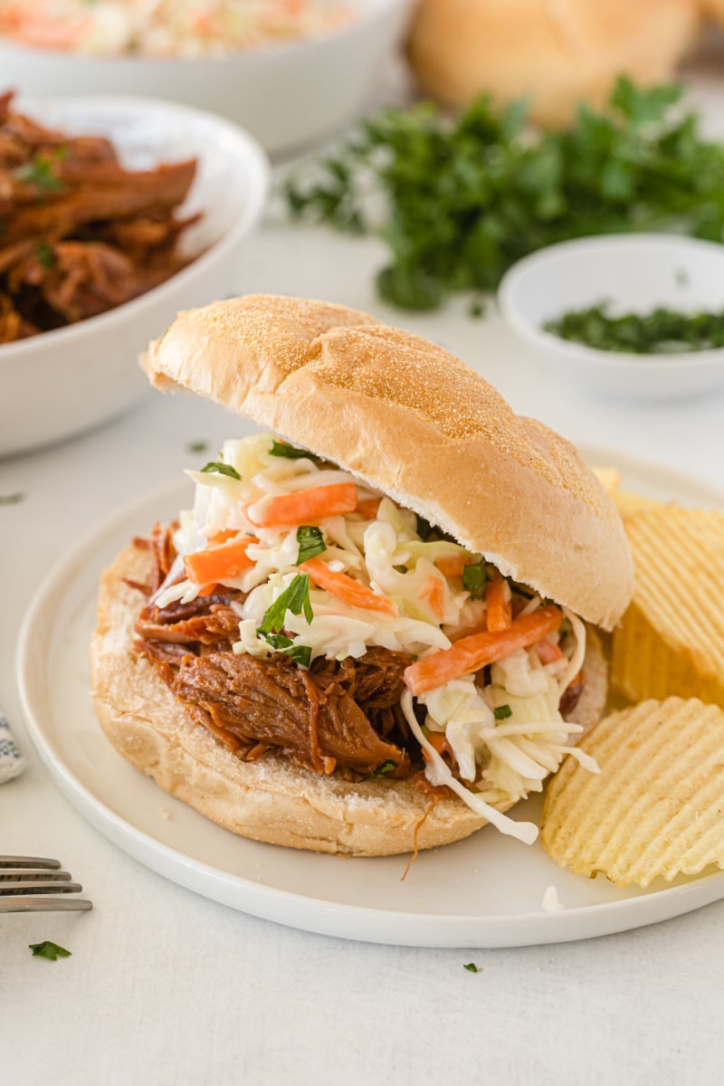 pulled pork sandwich