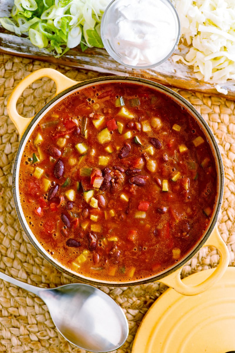 pot of vegetarian chili