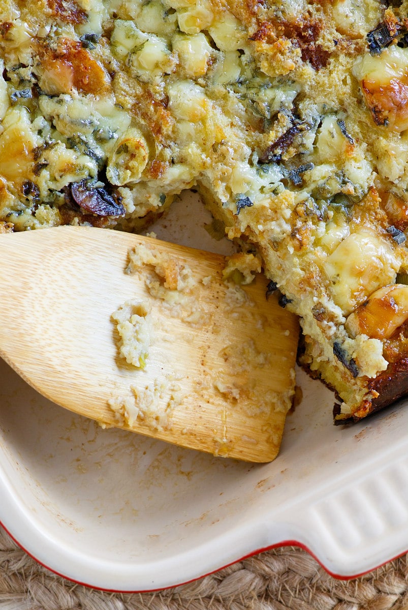 Cornbread and Gorgonzola Dressing