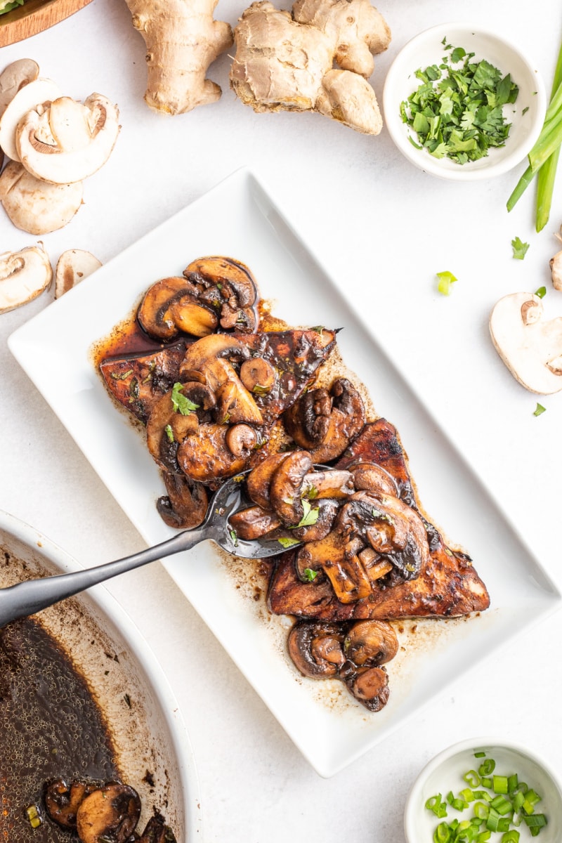 sesame balsamic tuna on white platter