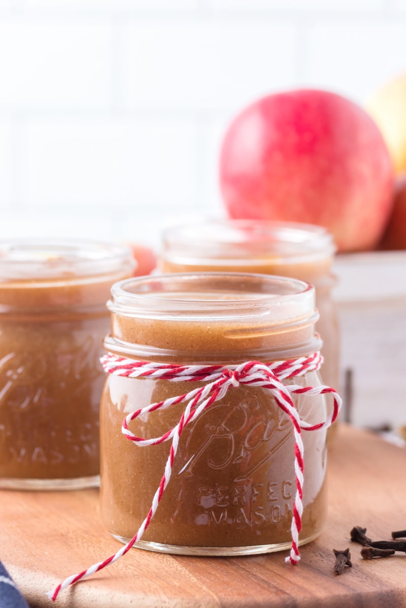 crockpot apple butter in jars