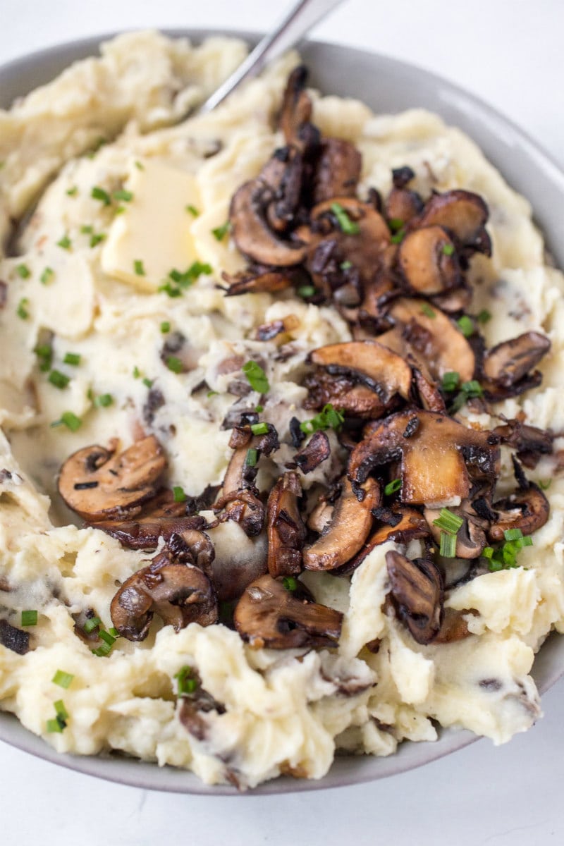 mashed potatoes with mushrooms