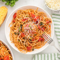 spaghetti with turkey meatballs in a bowl