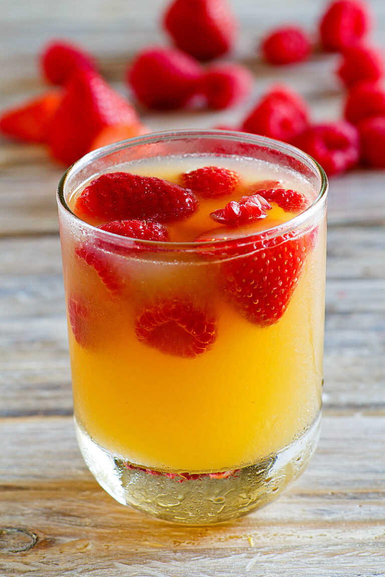 Fruity Vodka Spritzers Recipe Girl