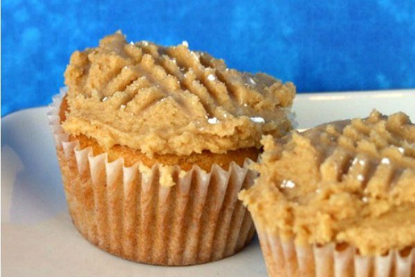 Peanut Butter Cookie Cupcakes 