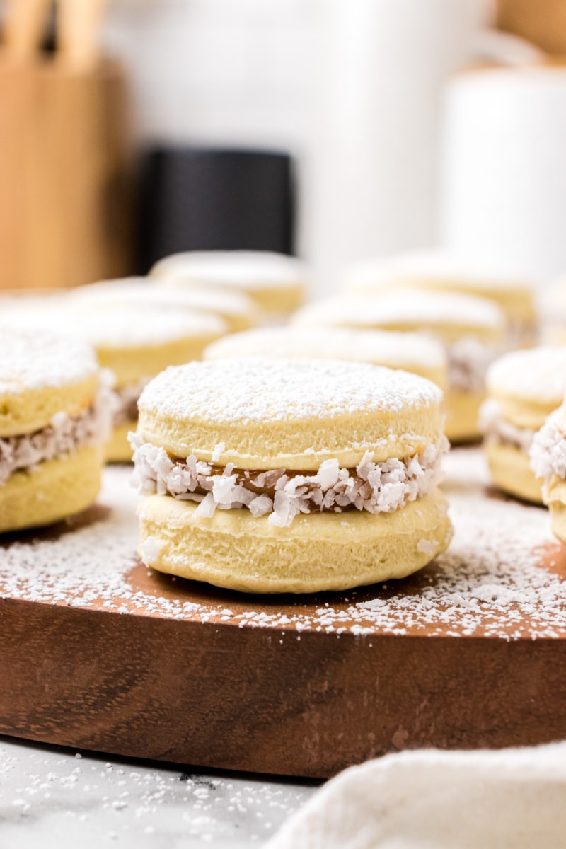 alfajores on wood board