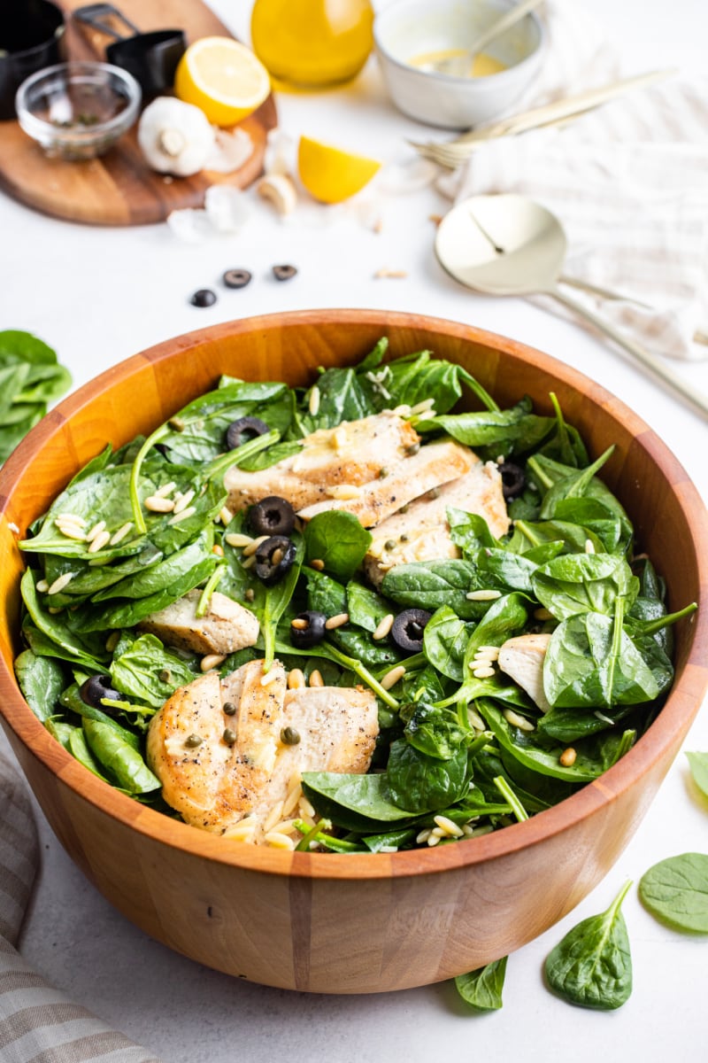 wooden bowl of chicken florentine salad