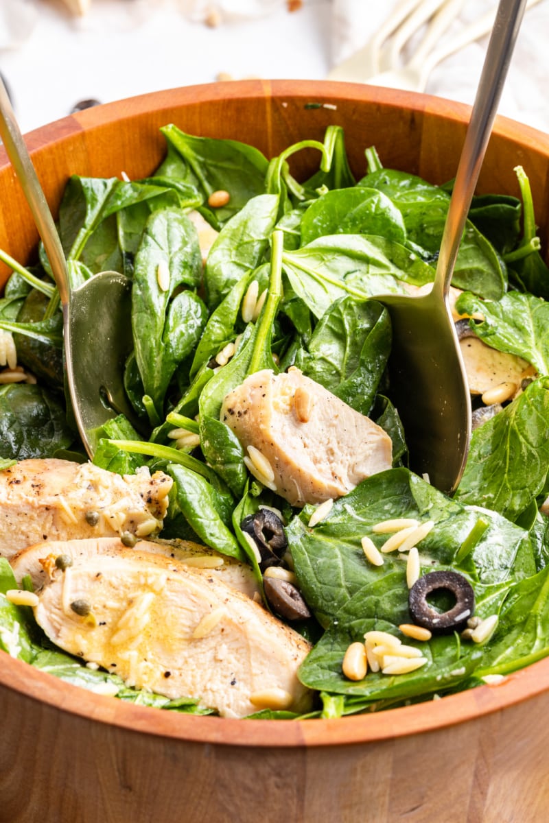 wooden bowl of chicken florentine salad