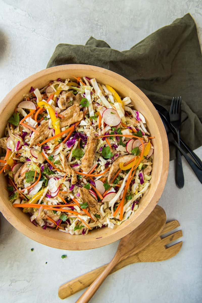 Healthy Chinese Grilled Chicken Salad Recipe - This Chinese Grilled Chicken Salad is a good healthy version of chicken salad to eat for lunch or dinner. #grilled #chickensalad #salad #easydinnerrecipe #healthydinnerrecipe #dinner