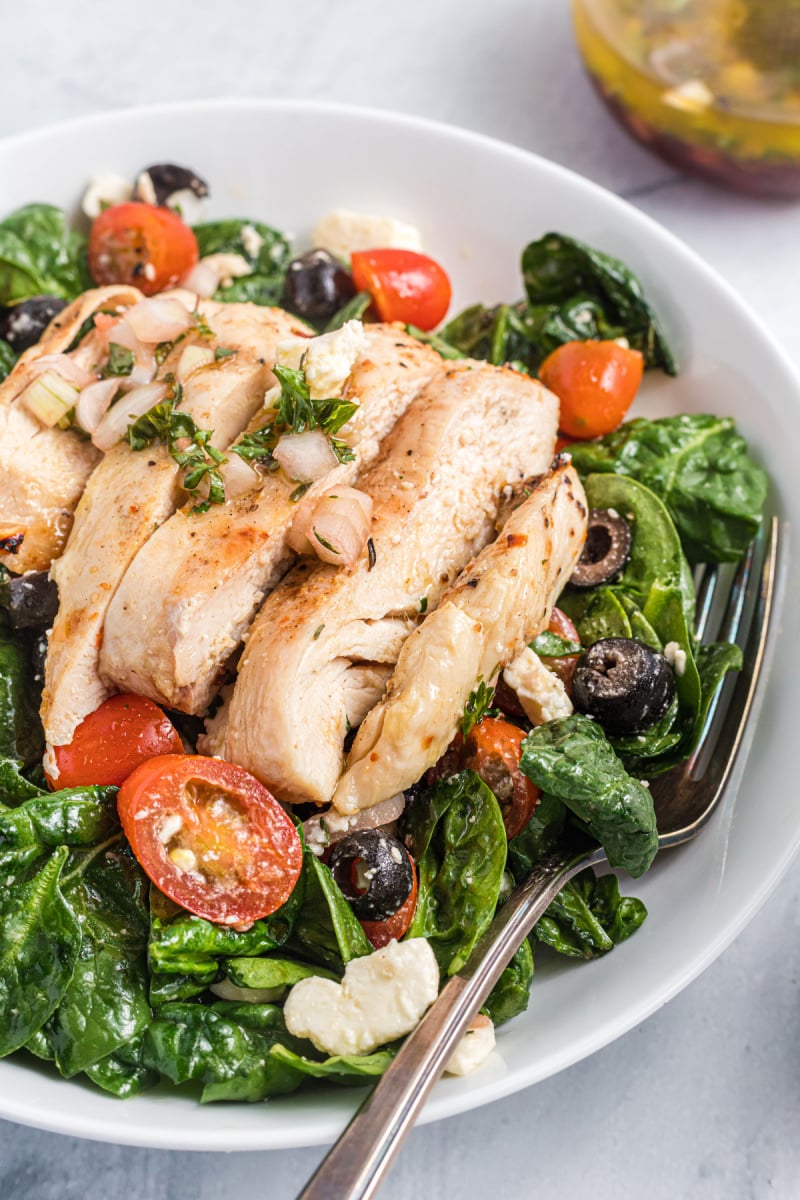 grilled chicken and spinach salad