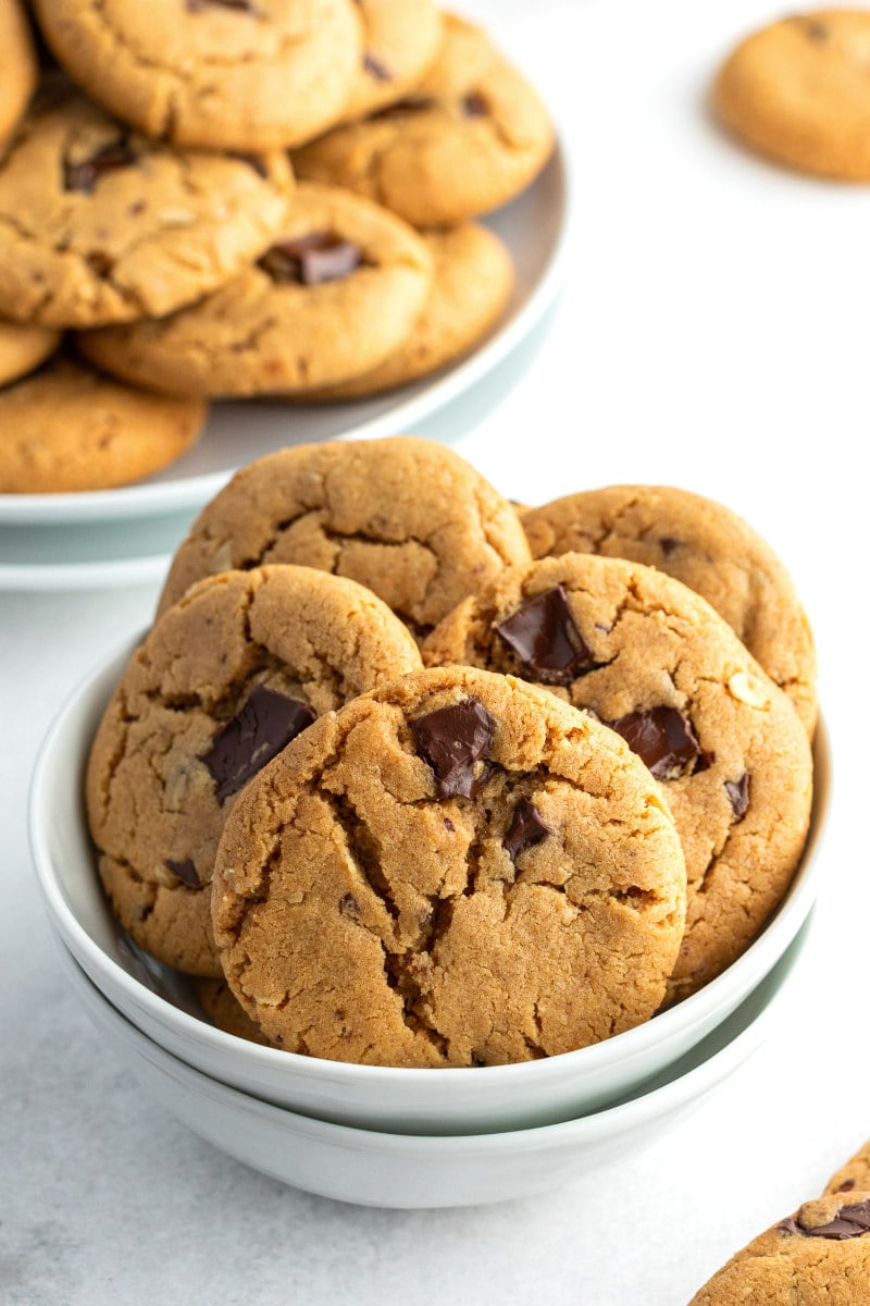 honey peanut butter chocolate chunk cookies in a white dish