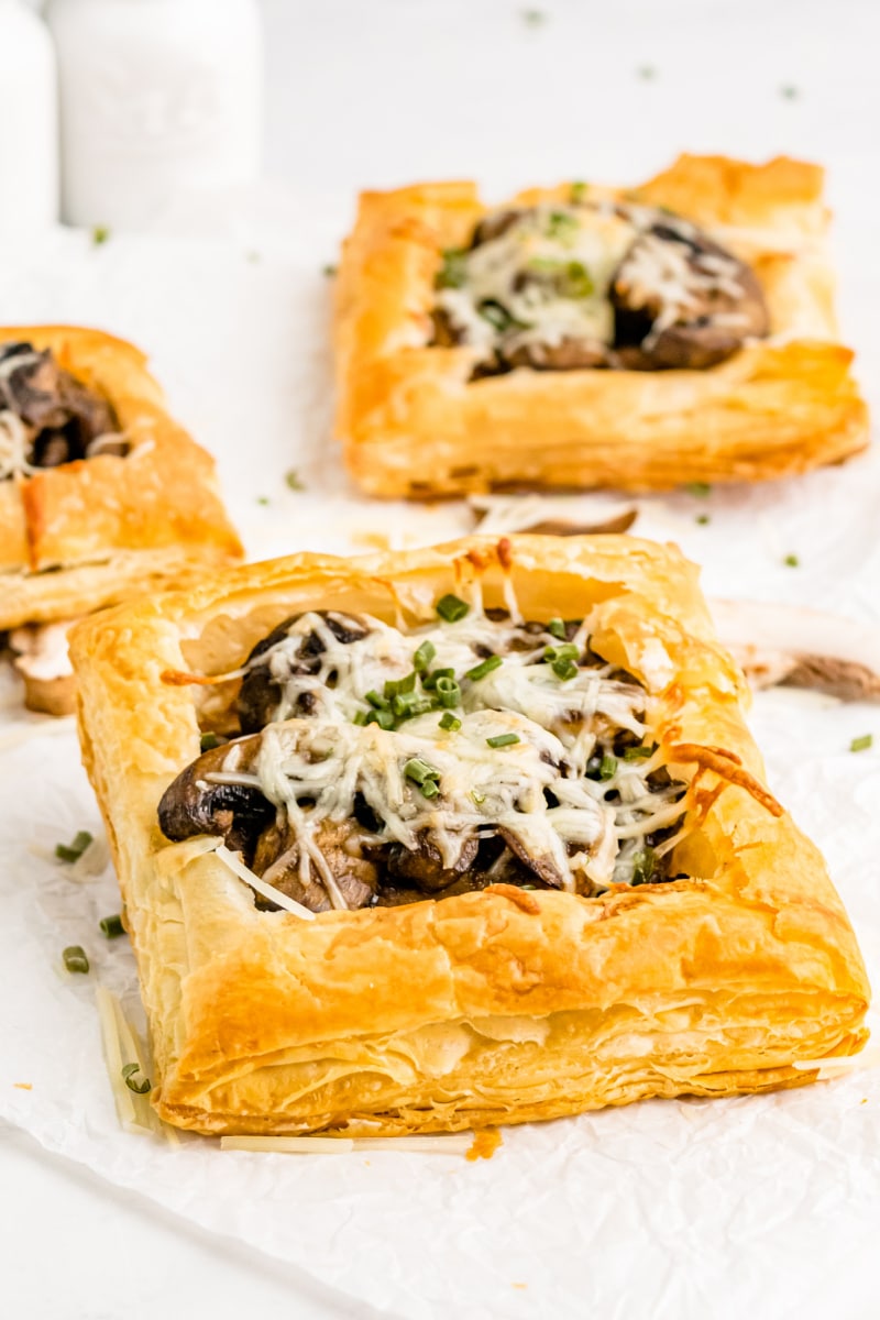 mushroom and cheese tarts