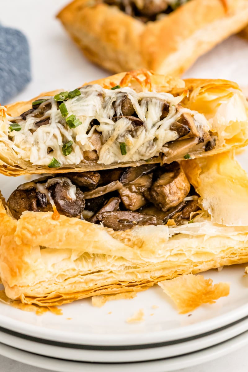 peek at the inside of a mushroom tart