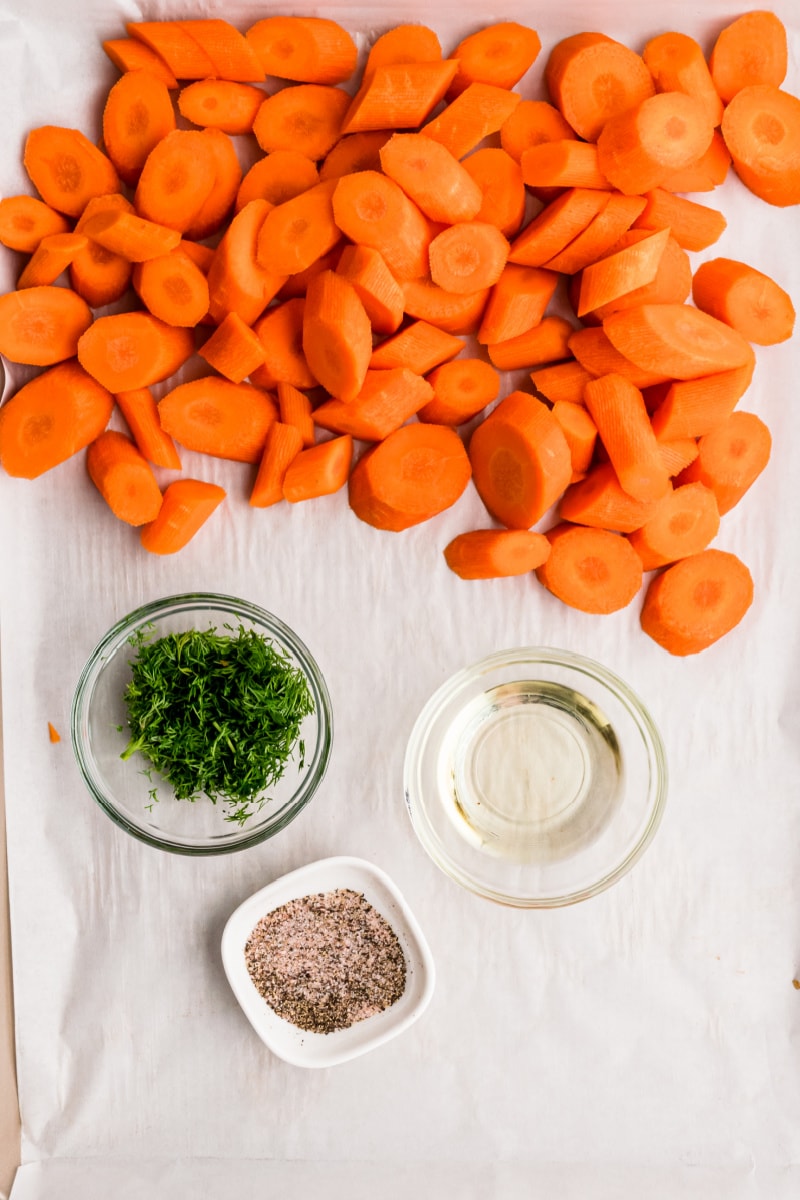 ingredients displayed for roasting carrots