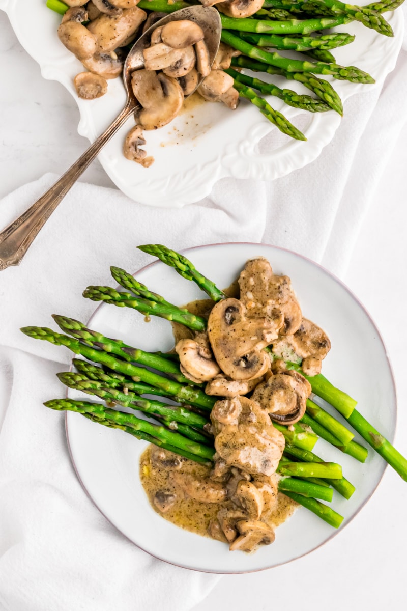 asparagus with garlic mustard sauce on plate