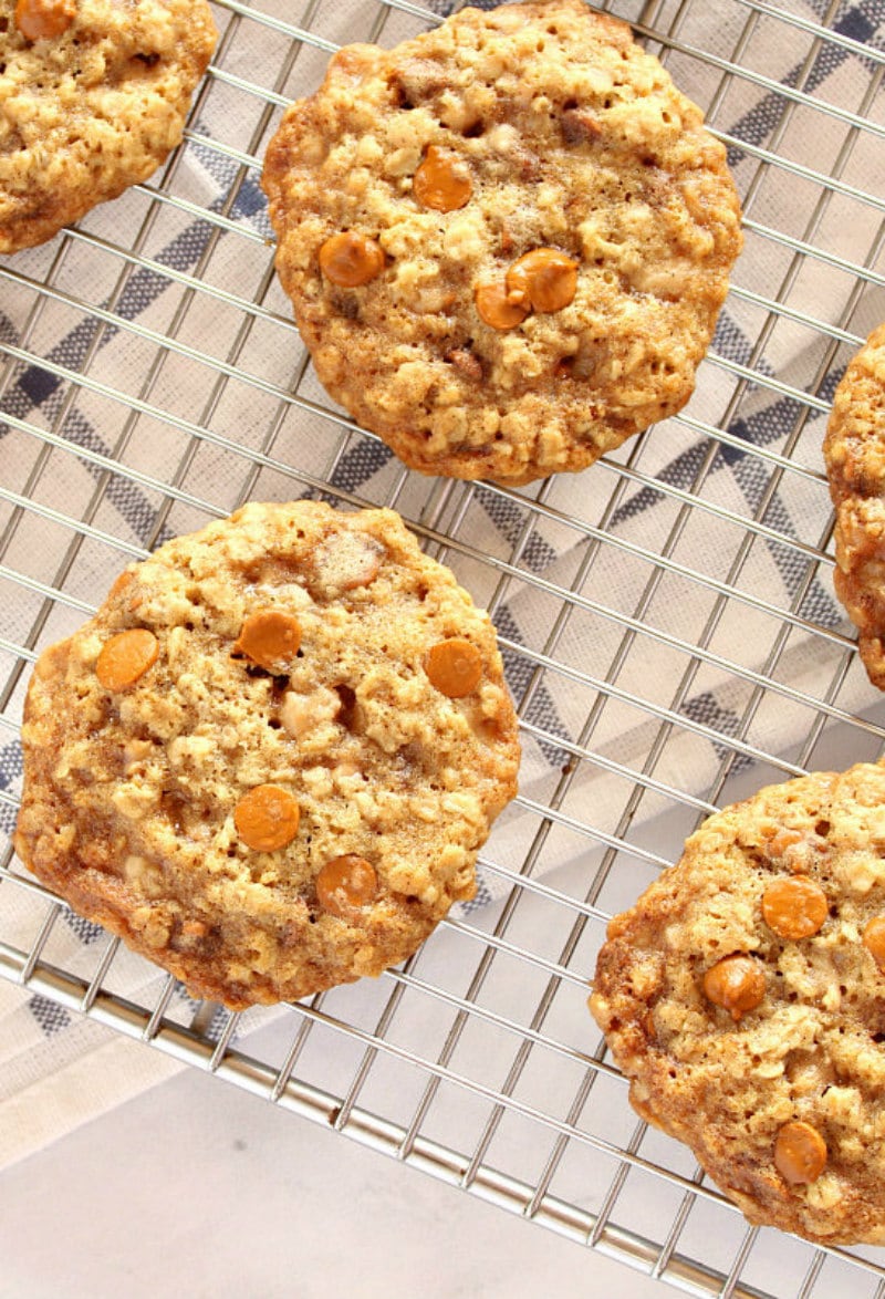 loaded oatmeal cookies on a cooling rack