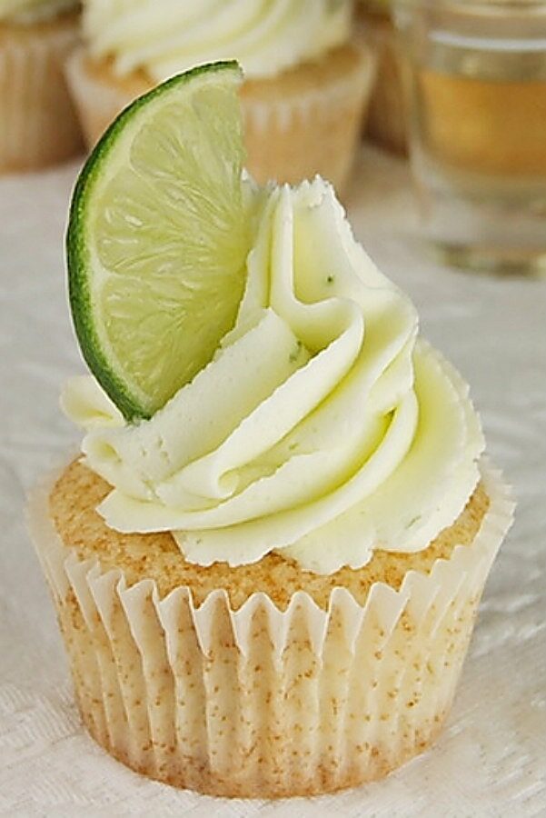 hypotheek Baffle bibliothecaris Margarita Cupcakes - Recipe Girl