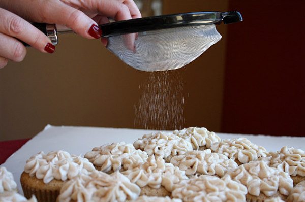 Sugar Topping for Snickerdoodle Cupcakes 