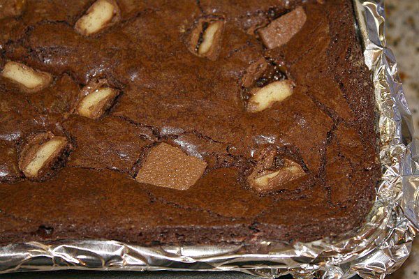 pan of Twix bar brownies