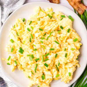 pinterest image for creamy scrambled eggs