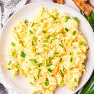 pinterest image for creamy scrambled eggs