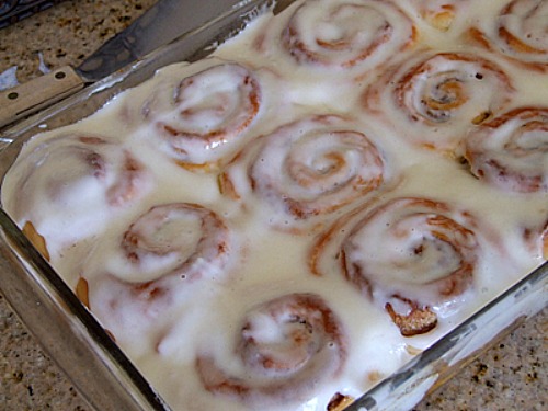 Make Ahead Cinnamon Rolls