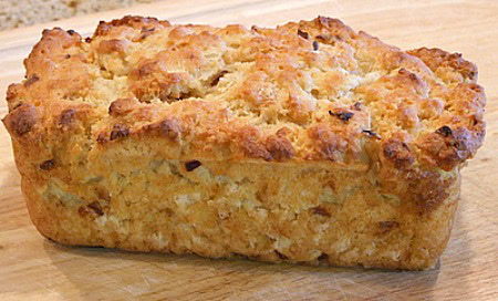 onion and fontina beer batter bread