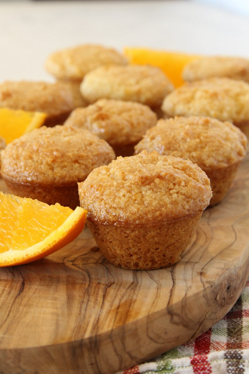 orange mini muffins