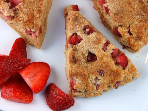 whole grain strawberry scones