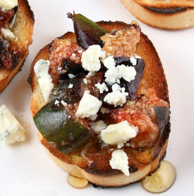 Grilled Fig Bruschetta