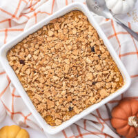 pan of baked pumpkin pie oatmeal