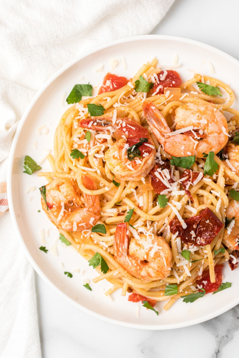 plate of chipotle beer shrimp pasta