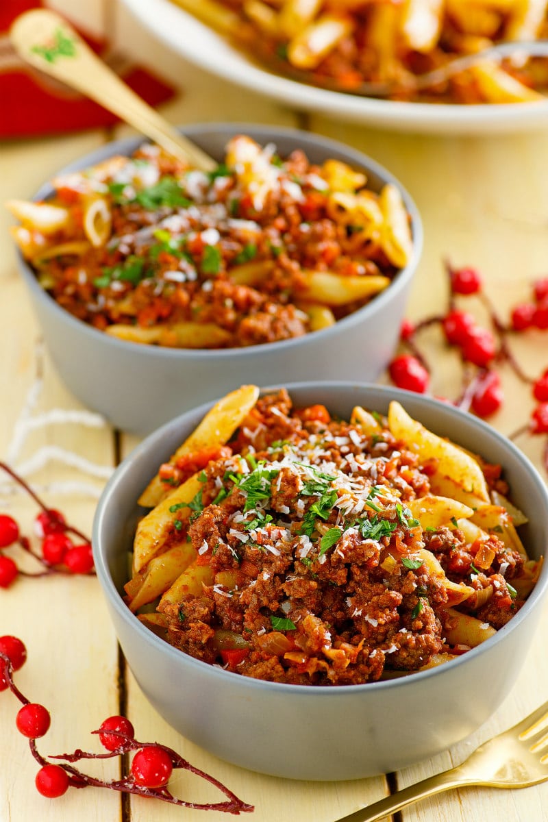 Christmas Pasta recipe from RecipeGirl.com #christmas #pasta #recipe #holiday #RecipeGirl servings of Christmas Pasta