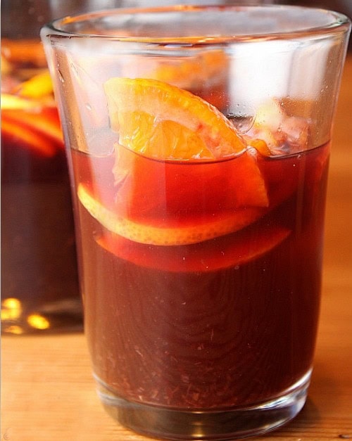 glass of classic sangria