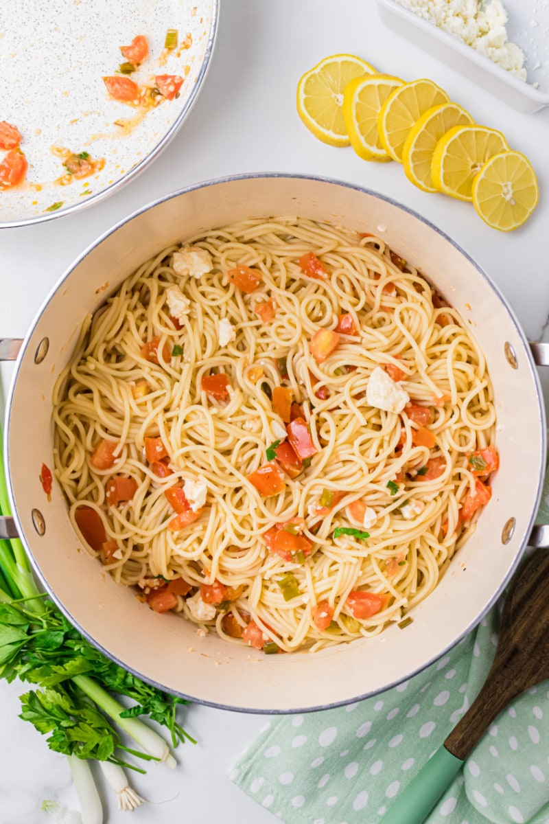 greek spaghetti in a pot