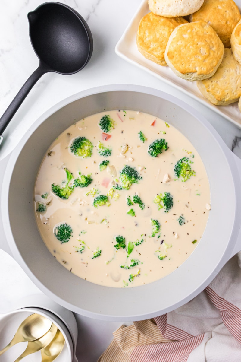 pot of chicken broccoli soup